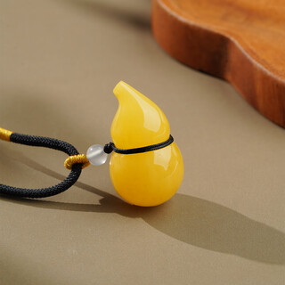 The potala palace's unique beeswax gourd pendant, braided rope, men's and women's play plate, gourd necklace pendant, gift for men's birth year