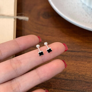 Qi xiaomi s999 sterling silver black four-leaf clover earrings for women, pierced earrings for washing and sleeping, no need to remove ear bone nails, high-end exquisite earrings, screw type, 999 pure silver four-leaf clover earrings, a pair