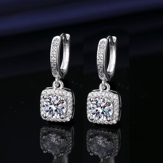 Light luxury, high-end quality, fashionable and popular bright galaxy earrings 2025 hot style, smart and trendy, light luxury, white diamond, light luxury, high-end quality