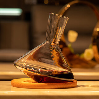 Green apple rotating tumbler red wine decanter home creative gyro rotating crystal glass wine divider wine jug flow decanter 1000ml