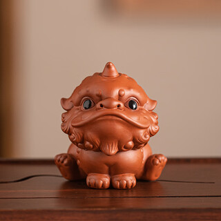 National trend lion awakening tea pet tea table tea table purple sand ornaments kung fu tea set creative decorative ceramic accessories can be used to raise tea and play purple sand lion awakening tea pet-zhu ni