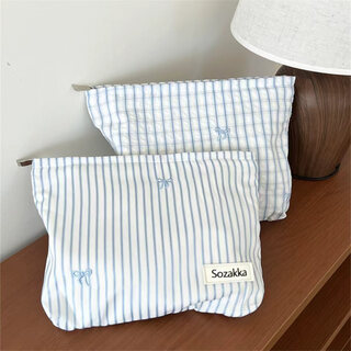 Fan yejia ins style portable cosmetic bag large capacity storage bag travel toiletry bag storage bag cosmetics miscellaneous bag female blue striped bow cosmetic bag