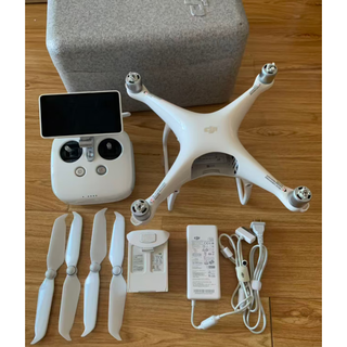 DJI FLIP二手dji无人机精灵4p 2.0+四轴飞行器高清飞机phantom4pro2.0 精灵4Pro标配95新(屏控)