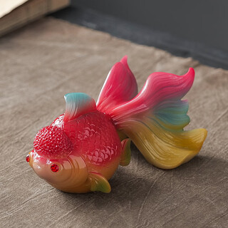 Yanhuang tea pet carp tea table ornaments that change color when exposed to water, new national fashion internet celebrity color-changing fish tea insect ornaments can be raised and played with, good luck - colorful