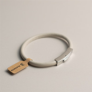 Japanese plain high-end lambskin bracelet bracelet for men and women pure leather bracelet bracelet super fairy minimalist 2xl ivory white lambskin