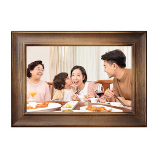 Qiu yu log electronic photo album hd picture player video photo digital photo frame display touch screen home horizontal and vertical table hanging wall relatives and friends wedding parents holiday gifts 10.1 inch wifi version classic wood color 32g built-in memory +