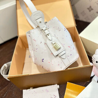 Kaisludi's new female fantasy series madeleine chinese valentine's day limited pillow bag fairy bag jungle messenger bag handbag bucket bag 17-19