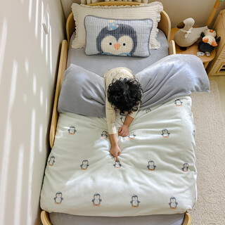 Moedoobie kindergarten three-piece quilt set, milk velvet, kindergarten quilt, nap baby special quilt cover, baby six-piece set, blue ribbon penguin, kindergarten three-piece set, quilt cover 120*150+cushion cover 60*135+pillowcase 30*50