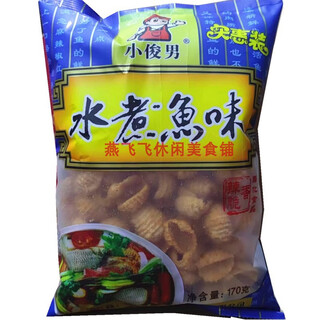 Xiaojunnan boiled fish flavor spicy crispy casual puffed nostalgic snacks (170g xiaojunnan boiled fish x 3 bags)