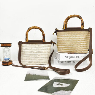 Textured small bag for women summer 2025 new niche crossbody bag woven ladies portable straw bucket bag off-white