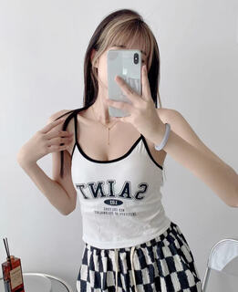 Summer american retro bm street style contrasting color suspender vest that wraps the chest and exposes the navel with letter print short top, white, one size fits all