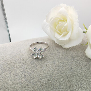 Xuping xuping jewelry alloy fashion turn ring niche design ring ring for girls birthday gift x001121670 turn flower ring (new version) 6 codes