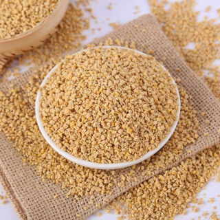 Direct sales 80 jin jin is equal to 0.5 kg chicken feed chicks opening fattening hens laying eggs full price chicken pellets full price feed nest making 20 jin jin is equal to 0.5 kg small pellets