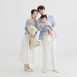 Leoezya family of three parent-child outfits 2025 new studio photo clothing parent-child outfits family of three and four family portraits children's tops + overalls (suitable for one year old) 42 one size fits all