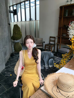 Urban lady french v-neck slim knitted vest dress long skirt for women yellow pre-sale 15 days shipping s s