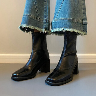 Jin jin is equal to 0.5 kg mu retro commuter high-heeled short boots for women, versatile and comfortable square toe thick heel elastic thin fashion boots 2025 autumn and winter new style black thick heel short boots (heel height 6.5cm) 36 (half size too large)