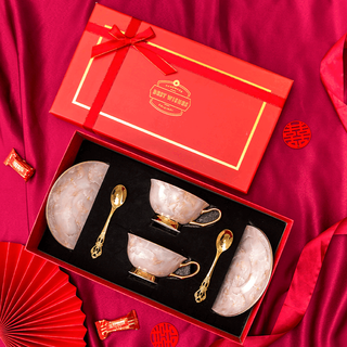 Practical wedding gifts for besties, newlyweds, girls, engagement souvenirs, high-end tea sets, niche cup gift boxes, marble red gift boxes (two pinks) + handbags