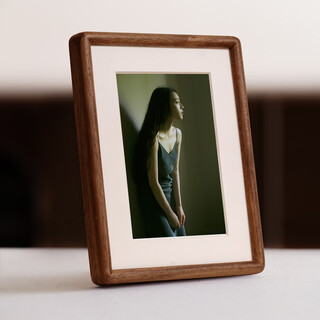 Uncle lu 7-barrel straight hair black walnut solid wood table photo frame high-end customized picture frame mounted 6-inch wooden 8-inch frame black walnut mortise and tenon frame + brass bracket back plate 8-inch inner diameter 15.2*20.3cm