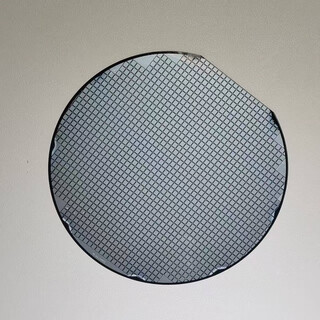 Crystal cpu wafer wafer photolithography integrated circuit chip semiconductor silicon wafer teaching science test six-inch size 16 free acrylic bracket