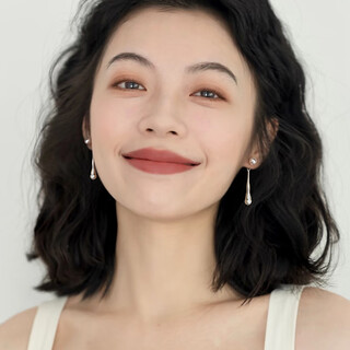 Xiangnan 999 silver needle water drop pearl earrings 2025 new niche design popular earrings women's fashion personalized earrings 999 silver needle water drop pearl earrings (pair)