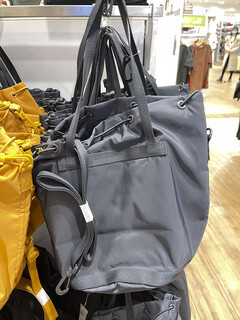 Fitting room same style waterproof drawstring bucket bag shoulder bag portable compact men's and women's same style bag sy458202 dark gray 58202 31*22cm