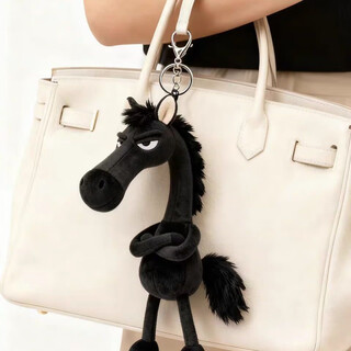 Disney's new 2026 year of the horse mascot, the cool dark horse bag charm, bag pendant, gift plush doll, 2026 year of the horse - proud black horse pendant, free chain