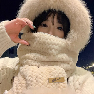 Pull back hat women's 2025 new winter cycling warm hat scarf all-in-one gloves three-piece set neck scarf autumn and winter cold protection beige