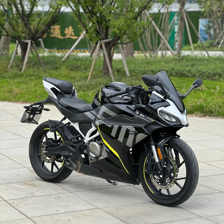 Gisaev second-hand cfmoto chunfeng 250sr high-end version abs factory team track version single rocker imitation racing motorcycle racing black