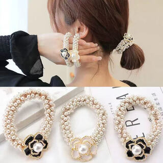 French high-end camellia pearl hair tie, korean high-end ponytail hair tie, heavy industry light luxury hair accessory, pearl camellia, black 1 piece