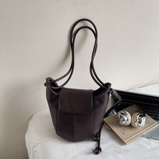 Hong kong purchasing maillard feng shui bucket bag for women 2025 new autumn retro commuting shoulder crossbody bag coffee color