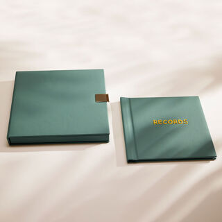 Yusenyi baby photo album is a high-end wedding photo printed to create a souvenir album, studio photo album, 24 pages, 24-40 photos, square 1025 points, 425 points, 4cm, chasing blue