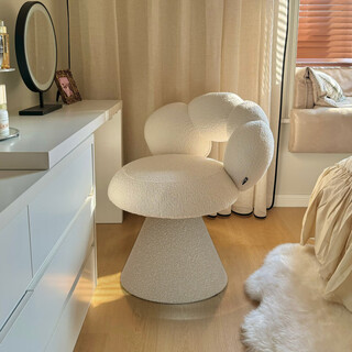 Ouji internet celebrity cream style dressing stool simple master bedroom dressing table stool home designer rotating makeup stool off-white cat claw chair skin-friendly lambskin can be rotated 360 degrees