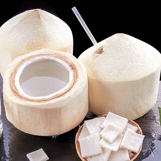 Fun thai coconut green 9 capsules single fruit 900g + fresh fruit, one piece of straight hair from the source, with straw coconut opener