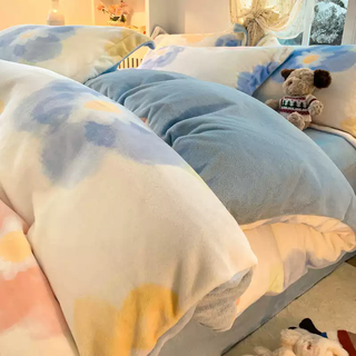 Fantasy winter new milk velvet quilt cover plus velvet thickened sheets tatami student dormitory single piece winter colorful flower manga baby blue double-sided thickened velvet warmth and cold resistance single piece 220x240cm single quilt cover
