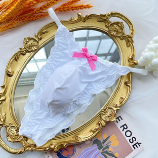 Qiaobolai men's sexy underwear stretch comfortable thong feminine design men's ice silk pants white m90-110jin jin equals about 0.5 kg