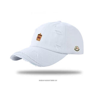Mongolian piano new hole baseball cap for men and women, fashionable and versatile breathable duck cap for students, warm and casual hat, white