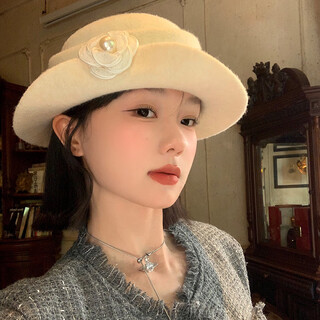 Guiqi hepburn style top hat french elegant pearl white camellia curled edge gold style hat show face small beret off-white