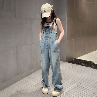 Girls' denim overalls spring and autumn 2024 new style children's loose design fashion middle and large children's long pants coffee strap overalls 140 140