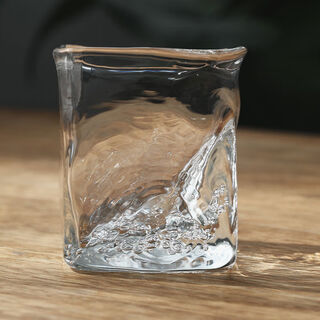 Yu sen yi writer araki sakurako writer's spirit cup foreign wine personality le net