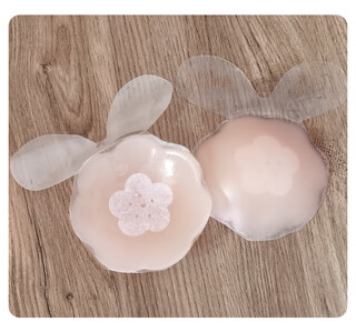 Big breast rabbit ears pull-up blocking silicone water blocking bumping point invisible bra push-up flower-shaped breast paste nipple bra pattern one size