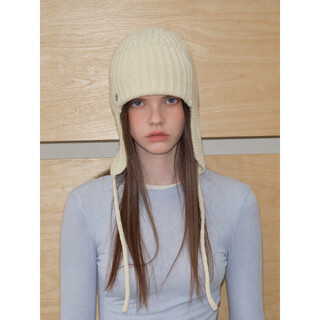 Shangxuan wool knitted warm ear protection woolen hat for women with rope and ghostly feeling flying hat winter new style rice camel