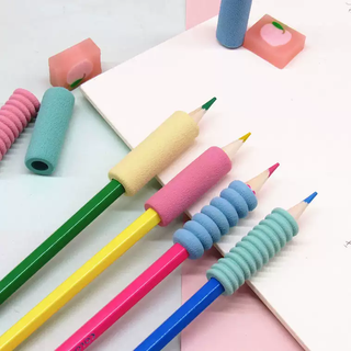 Yusenyi ins cute pencil case student writing finger protector pen holder anti-wear and anti-callus artifact sponge finger protector threaded style 4 pieces