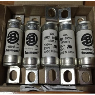 Newly imported american bussmann fuse bs88 4 fuse 63fe 690v semiconductor protection 45a