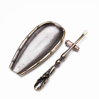 Initial conception of the gold and jade fragrant copper awakening tea set, a three-piece set of handmade tea lotus tea spoons with bamboo joints and tea spoons, kung fu tea set accessories, and a three-piece retro lotus tea set with bamboo joints