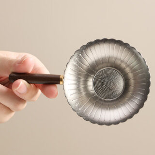 Tuojin high-end pure titanium tea leak tea filter single household tea leaf tea water separator tea separator tea set accessories new titanium bloom tea leak (ice crystal)