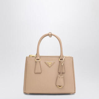 Prada women's clutch portable storage daily carry lightweight design simple style light pink leather material pink tu