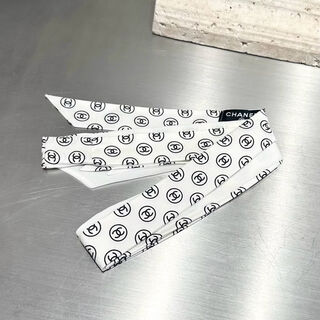 Chanel (chanel) second-hand 99 new unused chanel (chanel) 25k white double-layer twilly silk scarf without accessories