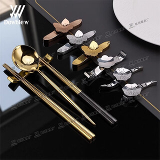 Dowblew stainless steel high-end cherry blossom japanese chopstick holder creative plum blossom chopstick holder hotel special restaurant banquet spoon rest table oc-j286 bright silver
