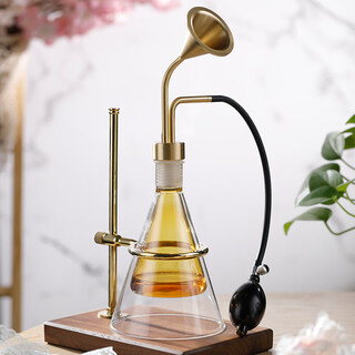 He jiagong liquor scenter essential oil scent bottle liquor glass smell coffee bean tester bottle spa club selected fragrance double-layered golden long pump black walnut wood stand high quality