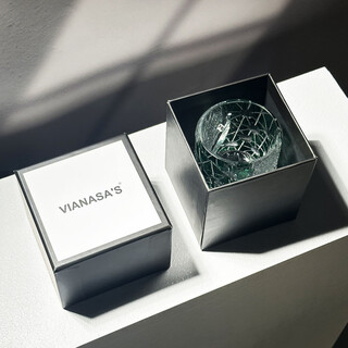 Sjbob japan imported quality niche craftsmen carved edo kiriko handmade whiskey glass crystal high-end personalized complex green star gift box and handbag